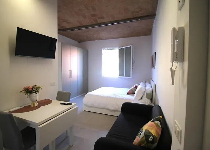Coral Modern Design & Free Parking Appartamento Modena